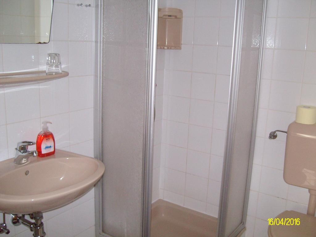 Gasthaus Zur Melzen Ξενοδοχείο Versbichl Εξωτερικό φωτογραφία