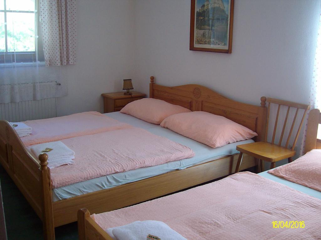 Gasthaus Zur Melzen Ξενοδοχείο Versbichl Εξωτερικό φωτογραφία